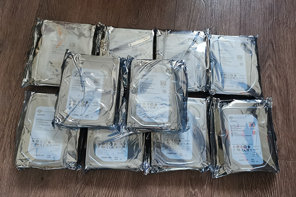 全新原装4T希捷企业级硬盘回收